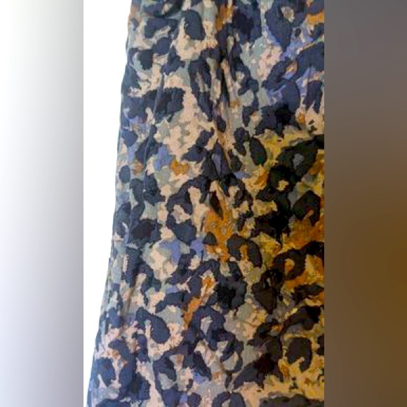 Adorable Animal Print Blue & Tan Leopard Strapless Dress With Pockets - Picture 3 of 4